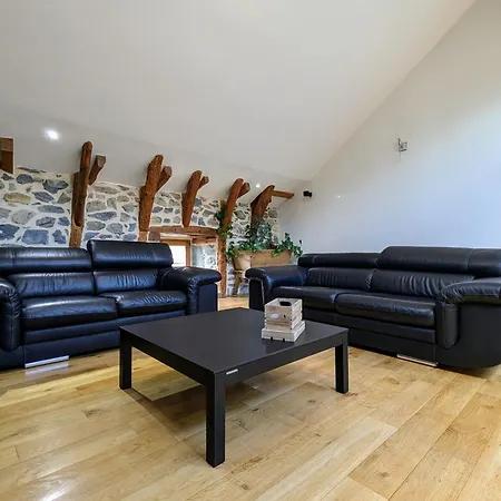D'exception Avec Spa, Jardin Paysage Et Equipements De Gamme A Blanlhac - Fr-1-582-201 Venkovský dům