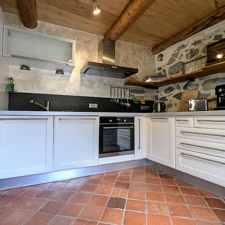 D'exception Avec Spa, Jardin Paysage Et Equipements De Gamme A Blanlhac - Fr-1-582-201 Rosieres (Haute-Loire)