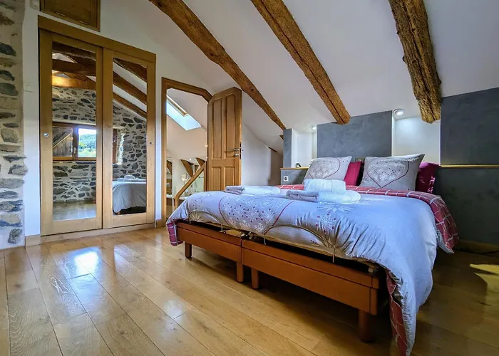 Holiday home D'exception Avec Spa, Jardin Paysage Et Equipements De Gamme A Blanlhac - Fr-1-582-201 Rosieres (Haute-Loire)