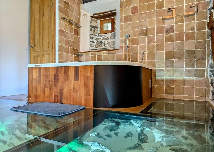 Holiday home D'exception Avec Spa, Jardin Paysage Et Equipements De Gamme A Blanlhac - Fr-1-582-201 Rosieres (Haute-Loire)